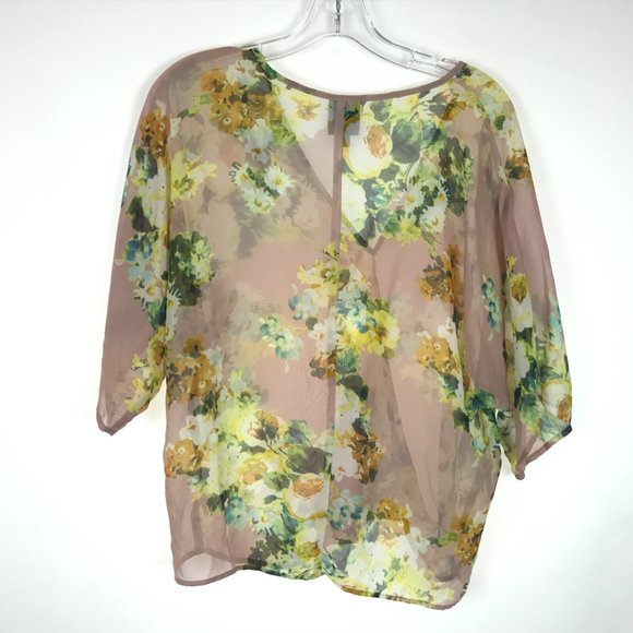 😀 3 for $20 Bobeau Sheer Floral Faux Wrap Blouse - Picture 2 of 2